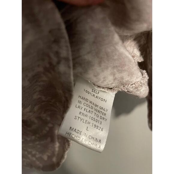 Savanna Jane Shirt Womens Large Gray Boho Peasant Embroidered Floral Rayon - Picture 4 of 7